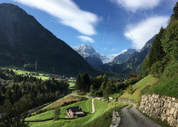 Linthal surounded by the Alps